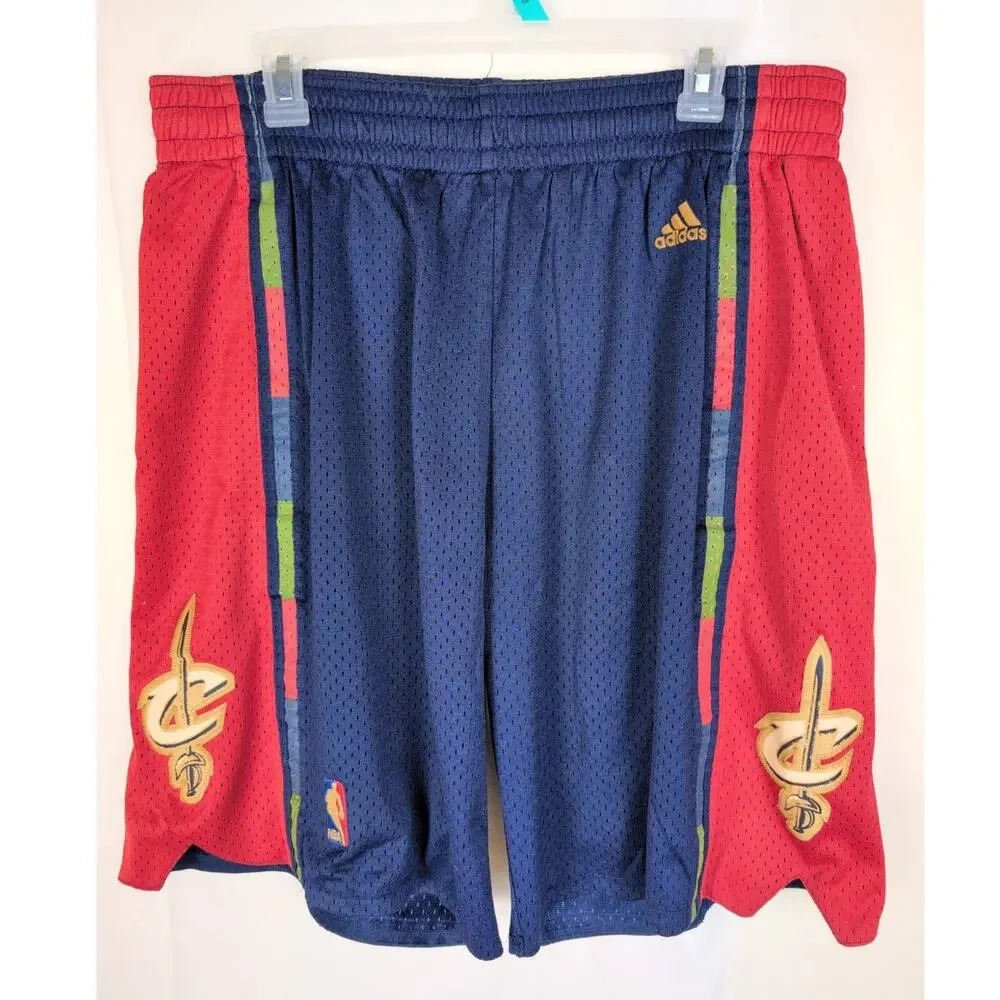 Adidas NBA Caveliers player issued basketball shorts Size L Vintage Streetwear